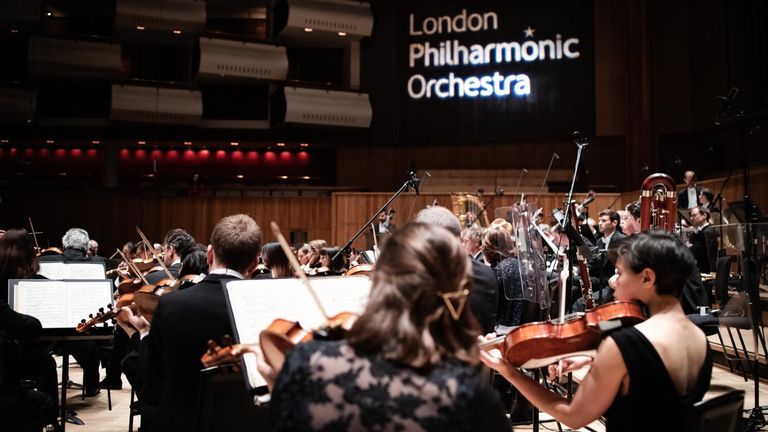 London-Philharmonic-Orchestra-Mozart-French-Chamber-of-great-Britain-Event